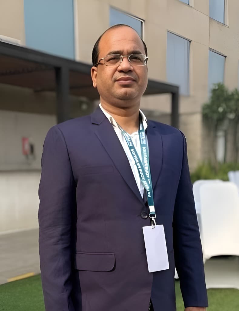 CA Imran Rayeen - Founder and Principal Chartered Accountant of IR & Associates, expert tax consultant in Gauriganj Amethi